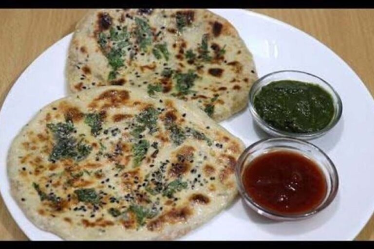 घर-पर-बनाएं-बाजार-जैसा-पनीर-कुलचा,-तवे-पर-मिलेगा-तंदूरी-स्वाद