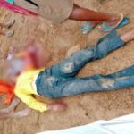 cg-में-हेडमास्टर-की-हत्या-के-बाद-भड़की-हिंसा,-आरोपियों-के-घरों-में-लगाई-आग,-गांव-में-तनाव