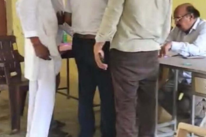 इमिलिया-पंचायत-जांच-में-शिकायतकर्ताओं-को-नहीं-बुलाने-पर-ग्रामीणों-ने-जताई-नाराजगी