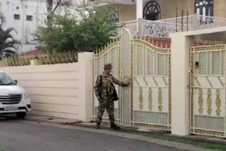 cg-में-पीतल-कारोबारी-के-ठिकानों-पर-ed-और-it-की-बड़ी-कार्रवाई,-शराब-कारोबार-से-कनेक्शन-की-जांच