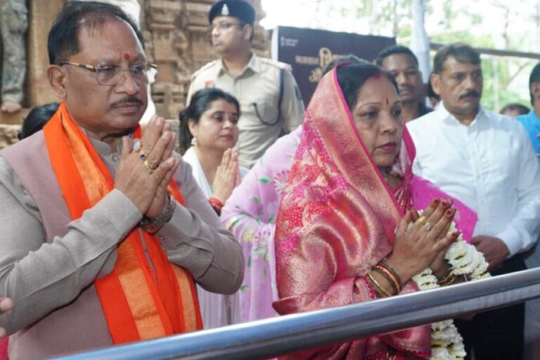 मुख्यमंत्री-विष्णुदेव-साय-ने-भोरमदेव-धाम-में-की-पूजा-अर्चना,-प्रदेश-की-सुख-समृद्धि-के-लिए-की-मंगलकामना