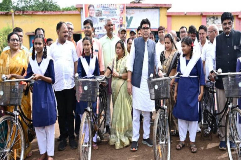 विकास-का-कोई-विकल्प-नहीं:-मंत्री-टंक-राम-वर्मा
