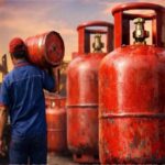 new-10kg-lpg-cylinder:-जल्द-लॉन्च-हो-सकता-है-10-किलो-का-नया-गैस-सिलेंडर,-जानिए-संभावित-कीमत