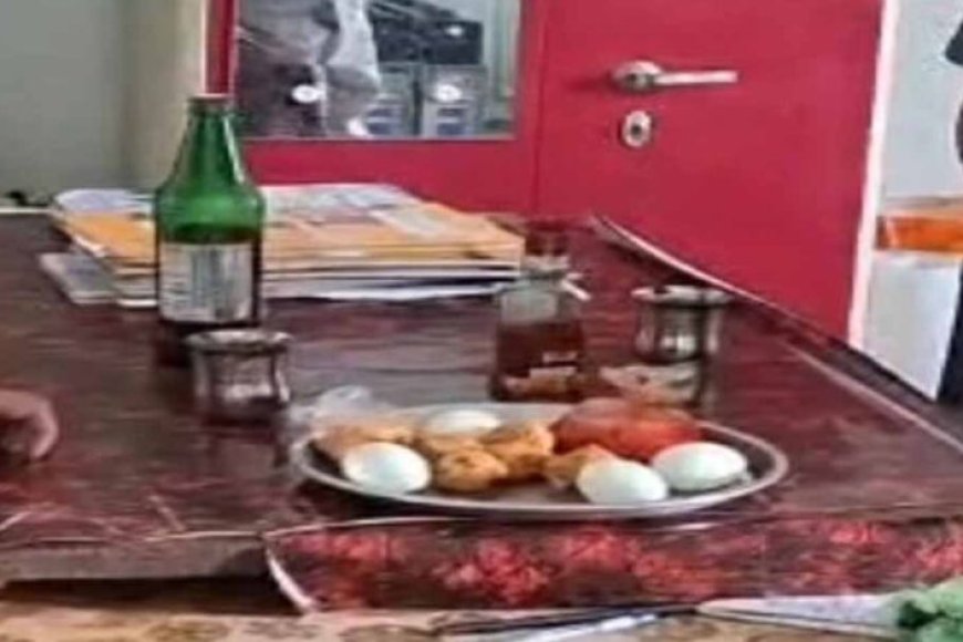 छत्तीसगढ़-के-स्कूल-में-शिक्षकों-की-शराब-पार्टी-का-वीडियो-वायरल,-मचा-बवाल