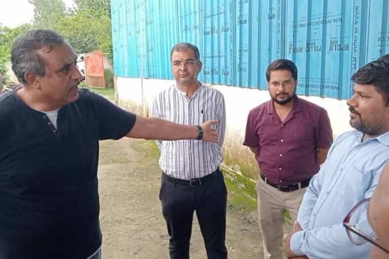 कलेक्टर-ने-सफल-औद्योगिक-इकाइयों-का-किया-निरीक्षण,-आईटीआई-एवं-पॉलीटेक्निक-विद्यार्थियों-के-लिए-एक्सपोजर-विजिट-कराने-के-दिए-निर्देश