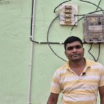 प्रधानमंत्री-सूर्य-घर-मुफ्त-बिजली-योजना-से-मोहला-के-हेमंत-ने-की-हजारों-रुपए-की-बचत