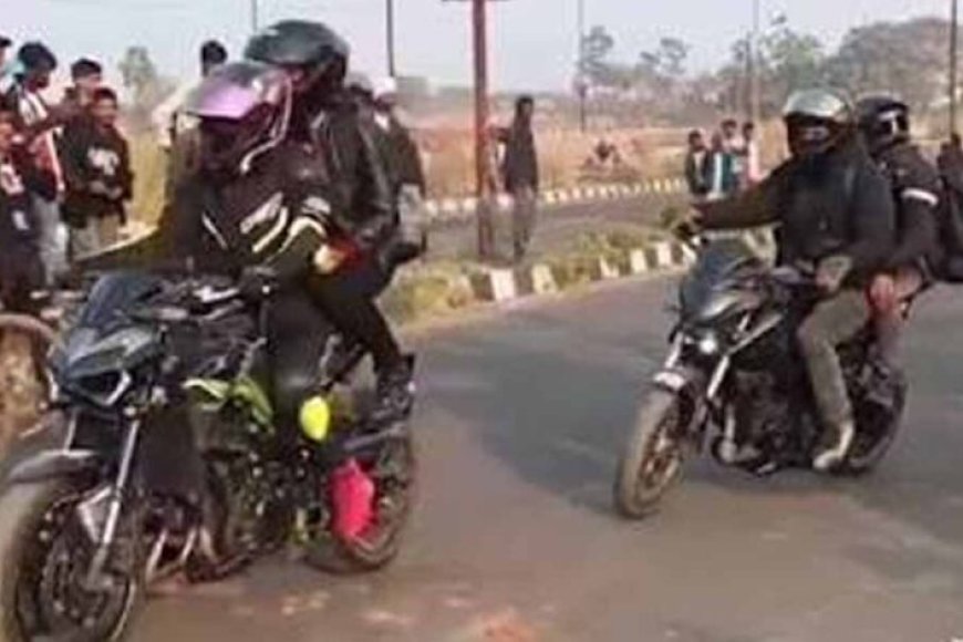 cg-में-स्टंटबाज-बाइकर्स-गैंग-पर-पुलिस-का-एक्शन,-कान-पकड़कर-माफी-मांगने-पर-मजबूर-हुए-युवक