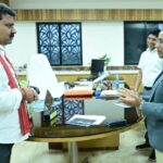 रायपुर-:-उप-मुख्यमंत्री-विजय-शर्मा-ने-राष्ट्रपति-भवन-से-आमंत्रण-मिलने-पर-रेणुका-गोस्वामी-को-दी-बधाई