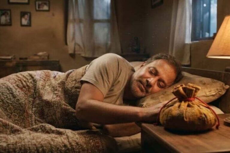 सपने-में-दिखें-ये-5-संकेत-तो-समझें-जल्द-चमक-सकती-है-किस्मत